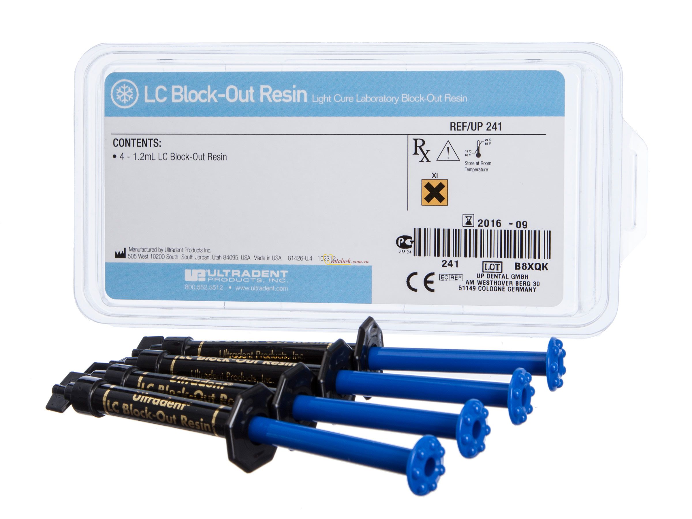 Block out Resin tạo khoảng cho khay tẩy trắng