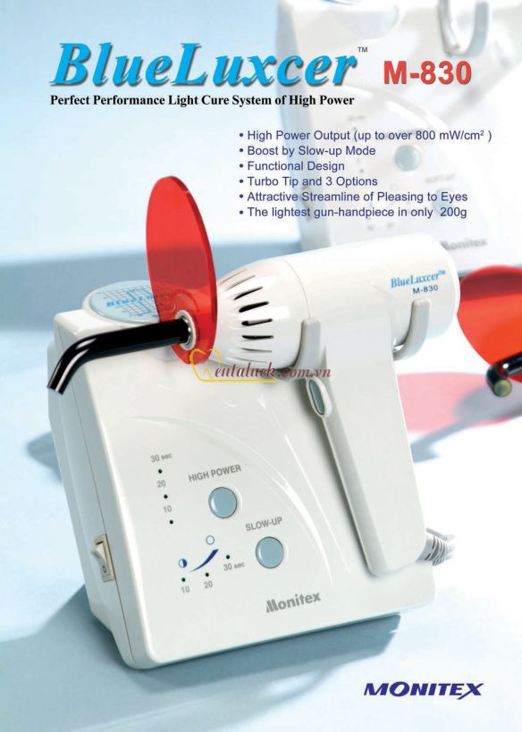 Đèn Halogen Monitex M830